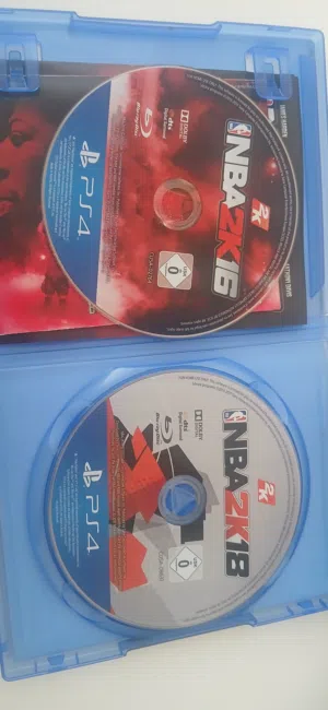 PS4 games CD NBA 2k16 & 2k18 together