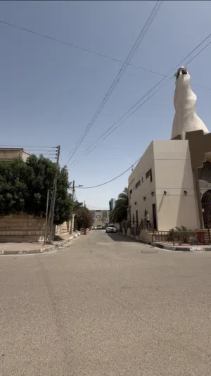 قطعة للبيع بالخربطلية قرب مول السلطان