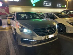 سونانا 2015 السعر 125 وبيها مجال