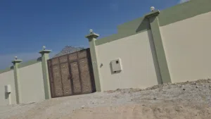 4 Bedrooms . 4 Bathrooms . 1500 ft²1