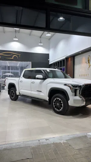 تندرا TRD موديل 2024 نضيفه صبغة وكاله