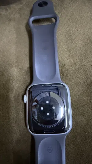 ساعة ابل series 6 Nike Edition