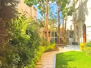 متاح للبيع بالسعر القديم استوديو ريسيل في سراي مساحه 70م ارضي بجاردن مساحته 110م من المالك