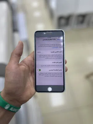 Apple iPhone 8 Plus 64 GB in Tripoli