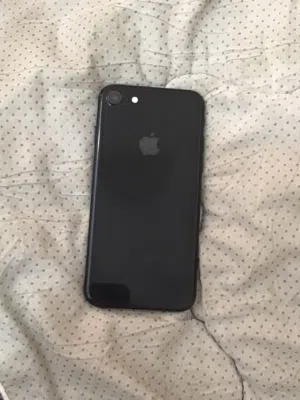 آيفون iPhone 7 ذاكرة 128