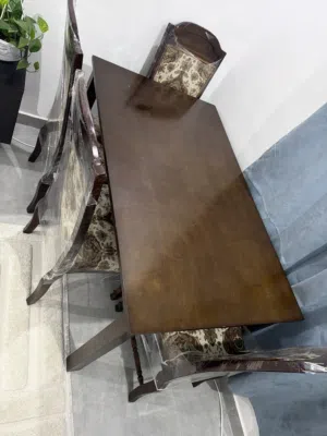 Dining table with 4 chair