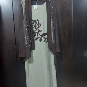 فستان سهره للبيع  قطعتين  الجاكيت كله شك  لولو