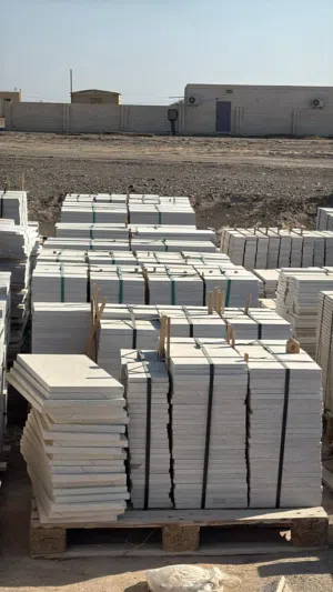 رخام فرز اول كمية كبيره  بسعر ممتاز وجهات ودرج وأرضيات بوش هامر وجهات ورخام عادي