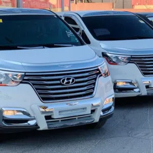 باصات للايجار مع السائق.. باصات حديثه  لخدمات التوصيل لجميع انحاء المملكه جسر الملك حسين و مطار الم