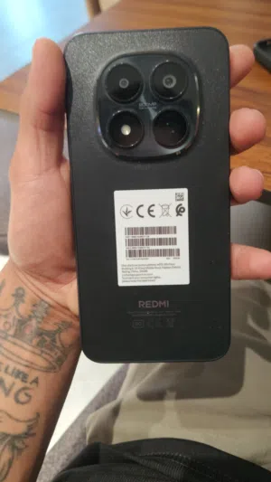 ريدمي  نوت 15برو 5g تلفون صالي سبوعين من اخذته  تلفون جديد بعده بل لزكه  مال شركه السعر 390 بي مجال