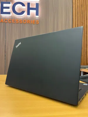 Lenovo ThinkPad T480s Intel Core i7 8th gen 16GB RAM / 512GB SSD