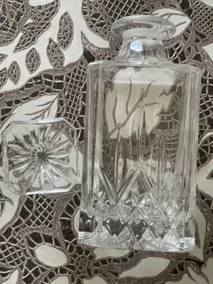 قطعة كريستال بلجيكي للبيع