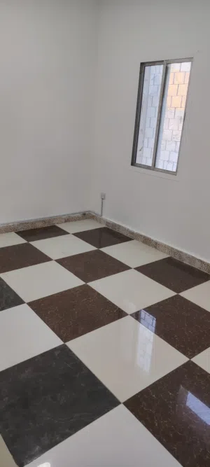Unfurnished Monthly in Muscat Wadi Al Kabir