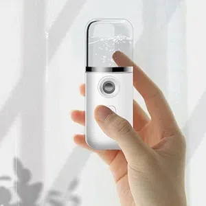 معطره جو فواحه  و نانو  مرطبه  للوةه او تبخيره  او تعطير السياره. وتعطير الملابس و الشعر او للمكتب