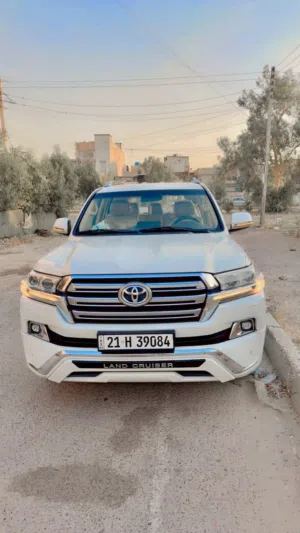 Used Toyota Land Cruiser in Baghdad