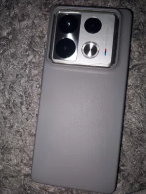 انفنكس نوت 40 برو بلس