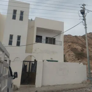 عمارة للبيع في الخزان