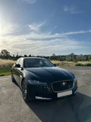 2018 jaguar XF (جاكوار)