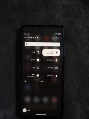 pixel 6 شغال بس بدو شاشه
