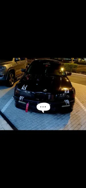 للبيع BMW 330 موديل 2001