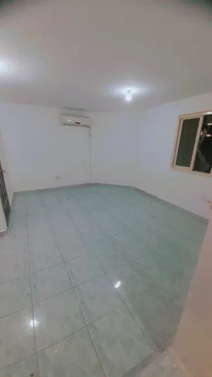 35 m2 Studio Apartments for Rent in Abu Dhabi Al Mushrif