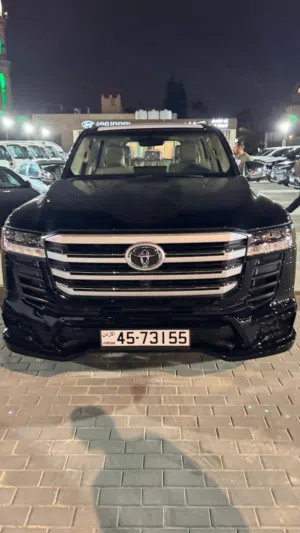 Used Toyota Land Cruiser in Amman
