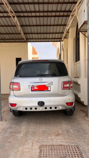 نيسان بلاتينيوم 2017