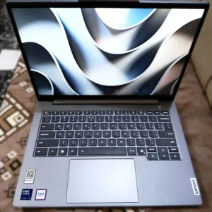 Windows Lenovo for sale  in Basra