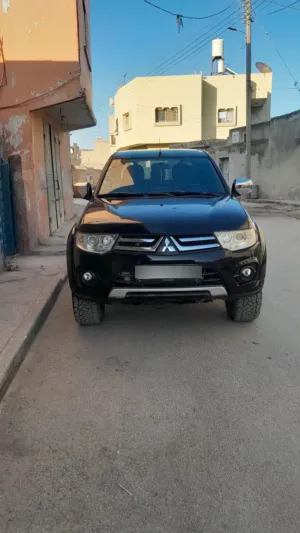 مبتسوبيشي-هنتر-l200