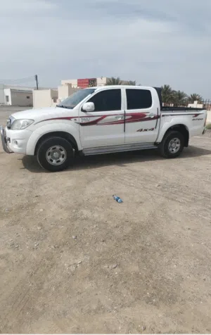 Used Toyota Hilux in Al Sharqiya