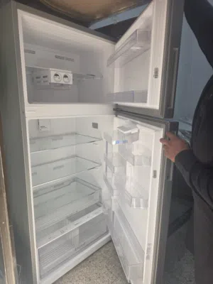 ثلاجه كبيره نظيفه وفرن غاز تركي مغ مراوح