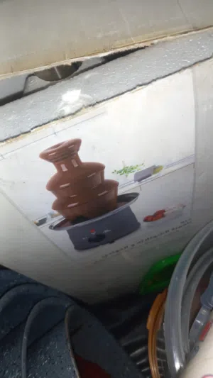 ماكنة تذويب شوكولاته للبيع