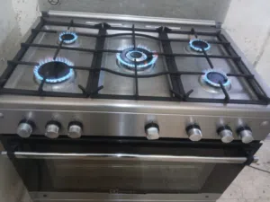 Electrolux   غازالايطالي
