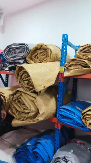 طربال خيمه عمودين 4×7 لون بيج من رحال