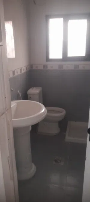 منزل للإيجار