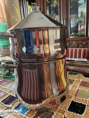 اغراض منزلية متنوعة للبيع بساطات عجمية اصلية واطقم قهوة وشاي وعيره