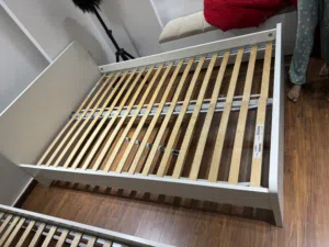 تخت مفرد ونص
