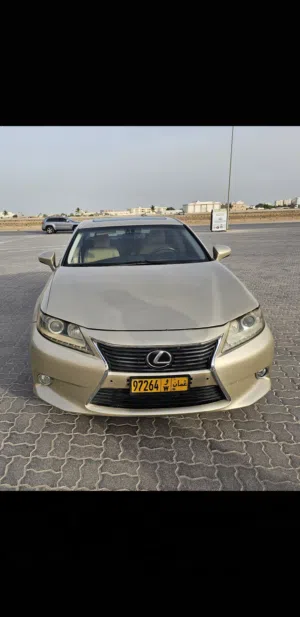 Used Lexus ES in Dhofar