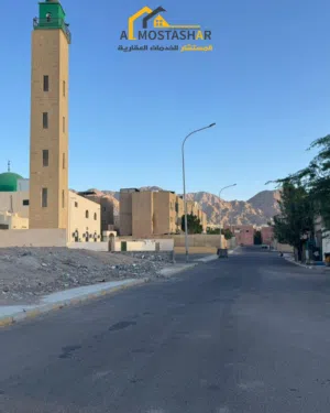 ارض سكنيه مساحة 307 متر للبيع في الحادي عشر بالقرب من المفوضيه