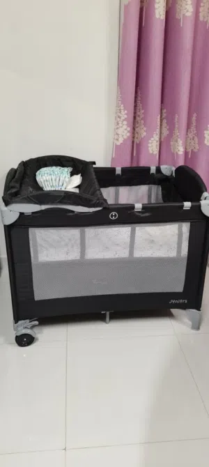 Baby bed good condition