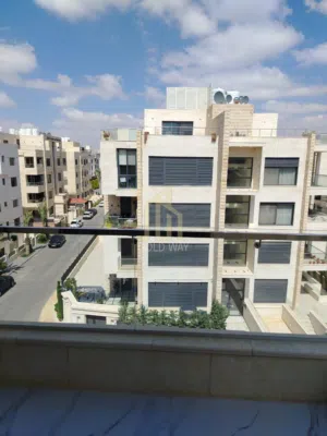 في موقع مميز في حي الصحابه شقه أخير مع روف 235م بتشطيبات راقية / ref 1287