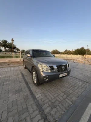 2013 NISSAN PATROL LE BIG ENGINE