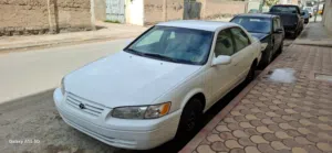 تيوتا كامرى شبه سفار 56000 الف مايل استراد شخصى خالية من اي عيوب بأذن الله