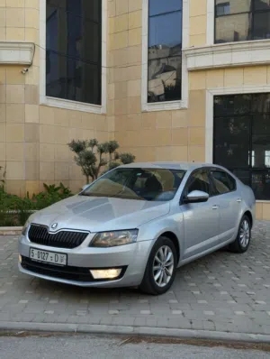 سكودا-اوكتافيا-توماتيك-بصمات-تشغيل-ودخول