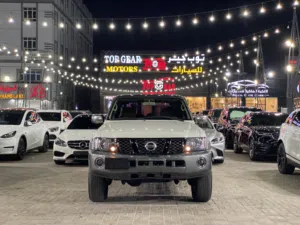 نيسان سوبر سفاري خليجي عمان 2019 نظيف جداً، بدون حوادث او صبغ