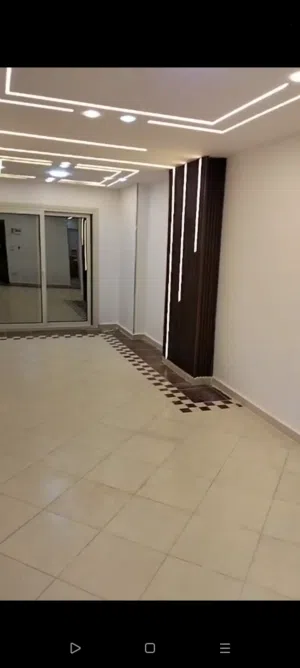 شقه للبيع 140م ميامي