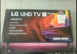 LG smart TV 49 inch excellent condition
