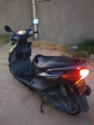موطو ياماها 125موديل 2005