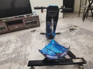 سكوتر كهرباء + دراجه هوائيه للبيع