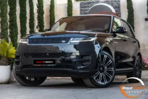 الان لدى رويال موتورز   Range Rover Sport 2023 Mild hybrid   يمكن التمويل